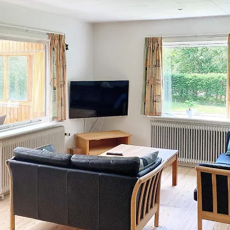 6 Person In Norre Nebel-by Traum *