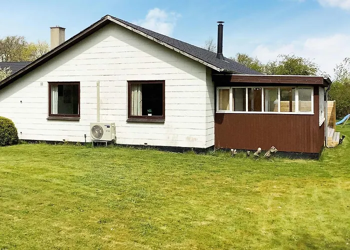 6 Person In Norre Nebel-by Traum * Norre Nebel