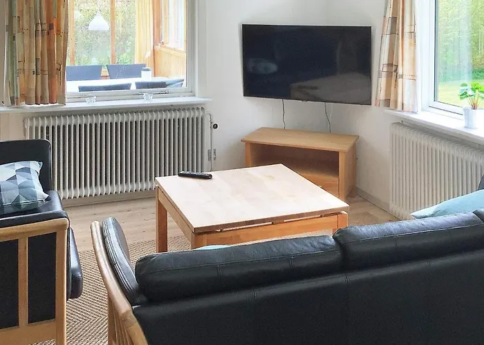 6 Person In Norre Nebel-by Traum